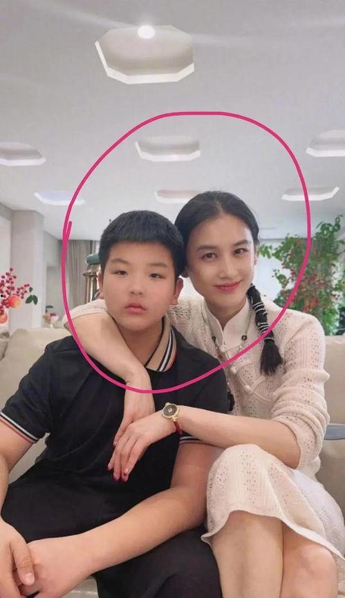 娱乐吃瓜懂事的女朋友,她如何成为懂事的娱乐吃瓜达人？