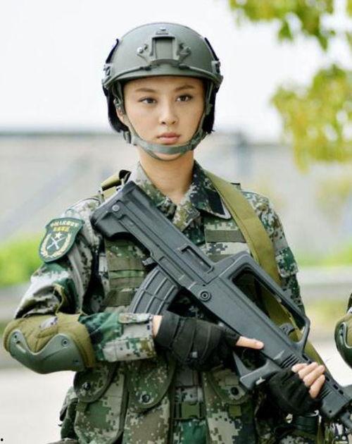 娱乐吃瓜酱特种兵,揭秘军旅生活背后的精彩故事